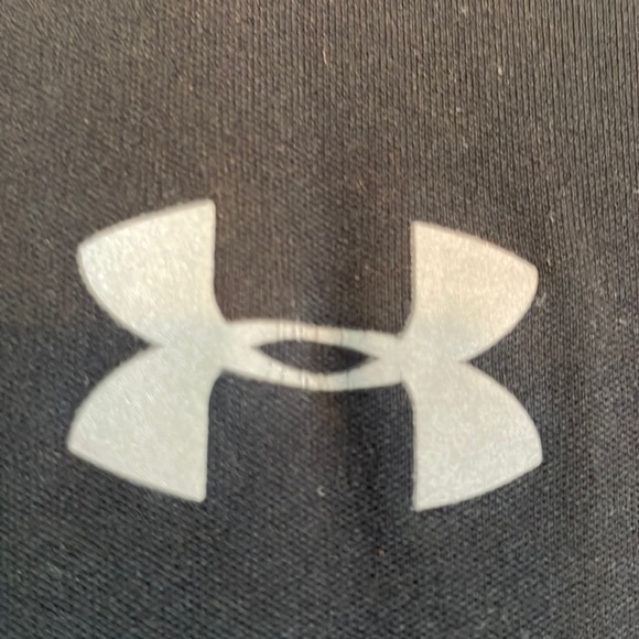 Under armour Heat gear loose long sleeve base layer top black YLG - Picture 4 of 7